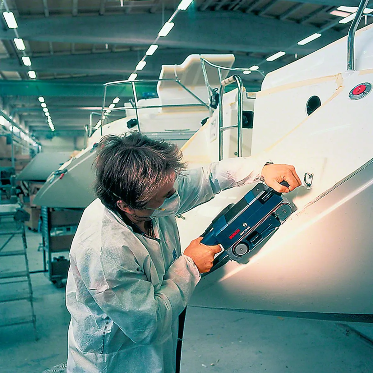 Lixadeira de cinta Bosch GBS 75 AE 750W coletor de pó