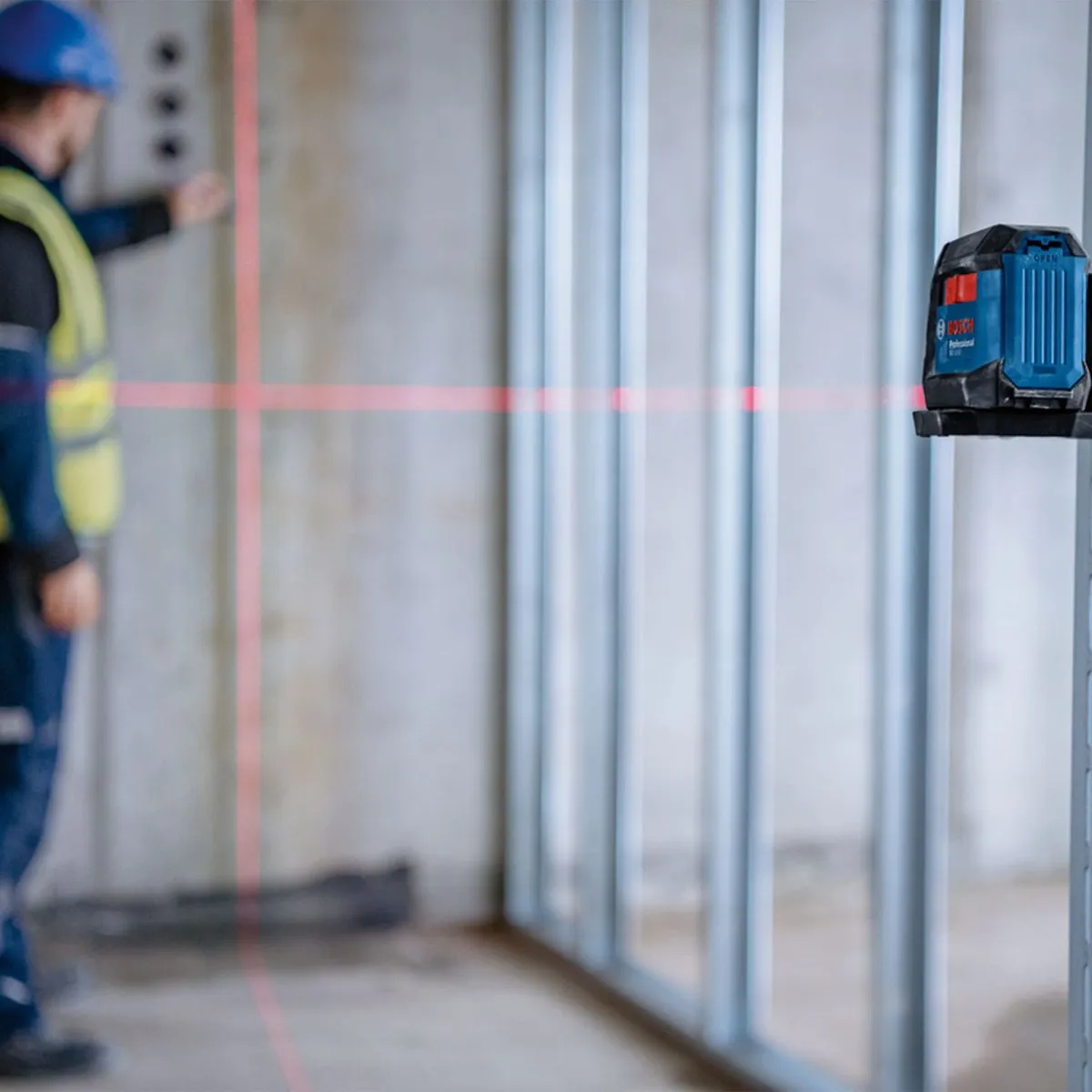 Nível a Laser Bosch GLL 12-22 de 12 m com suporte giratório