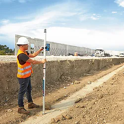 Nível a laser rotativo Bosch GRL 650 CHVG, 650m, em maleta