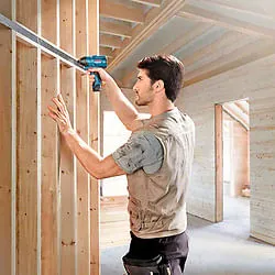 Parafusadeira de impacto Bosch GDR 120-LI, 12V, 2 baterias e maleta