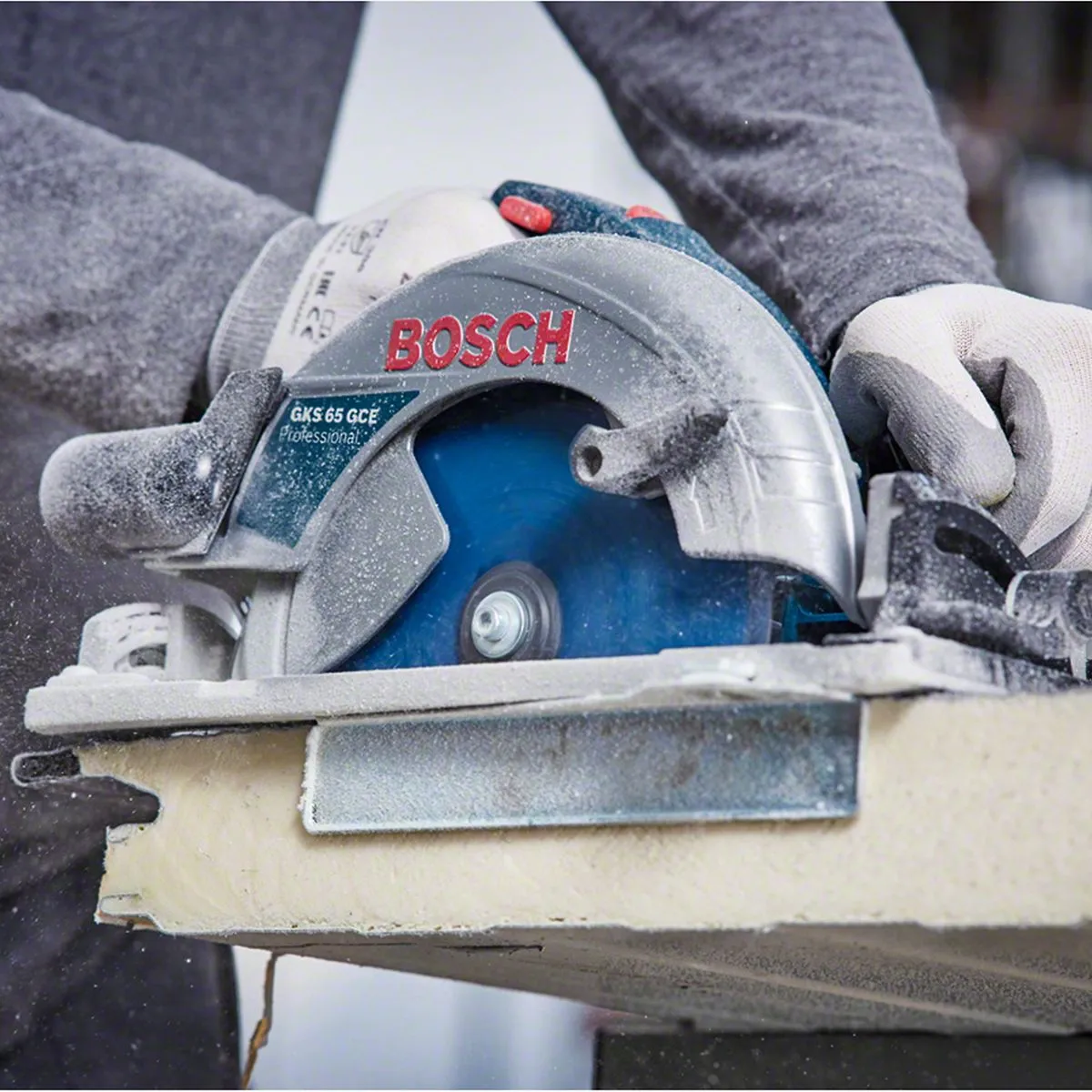 Serra Circular Bosch GKS 65 GCE 1800W 220V 1 Disco e Guia